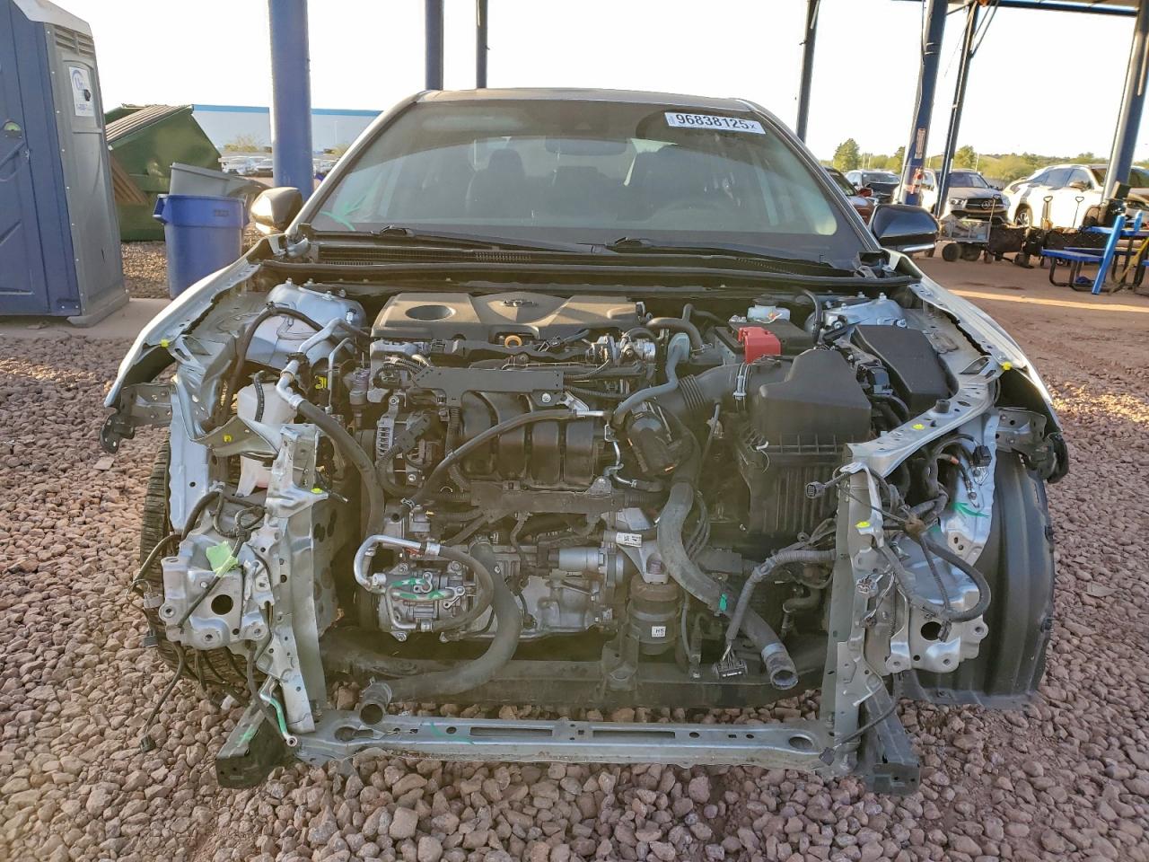 2022 TOYOTA CAMRY SE photo 5