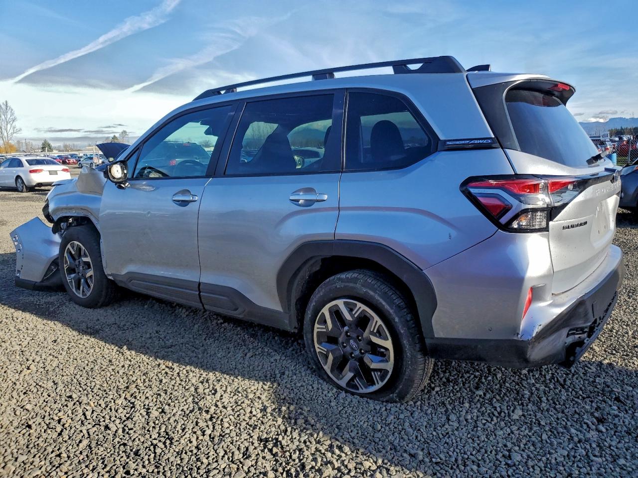 2025 SUBARU FORESTER PREMIUM photo 2