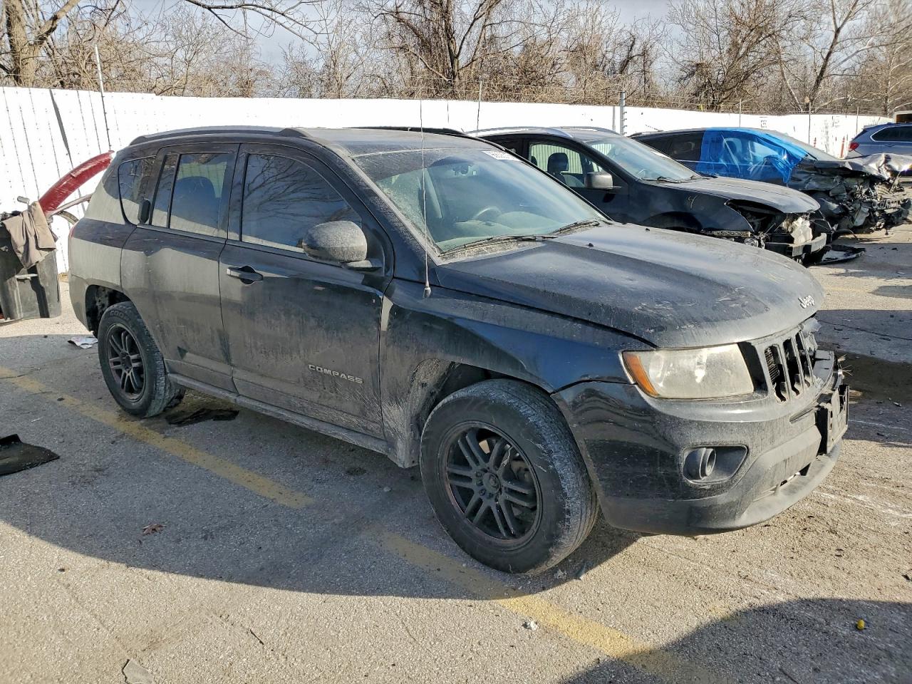 2017 JEEP COMPASS LATITUDE photo 4
