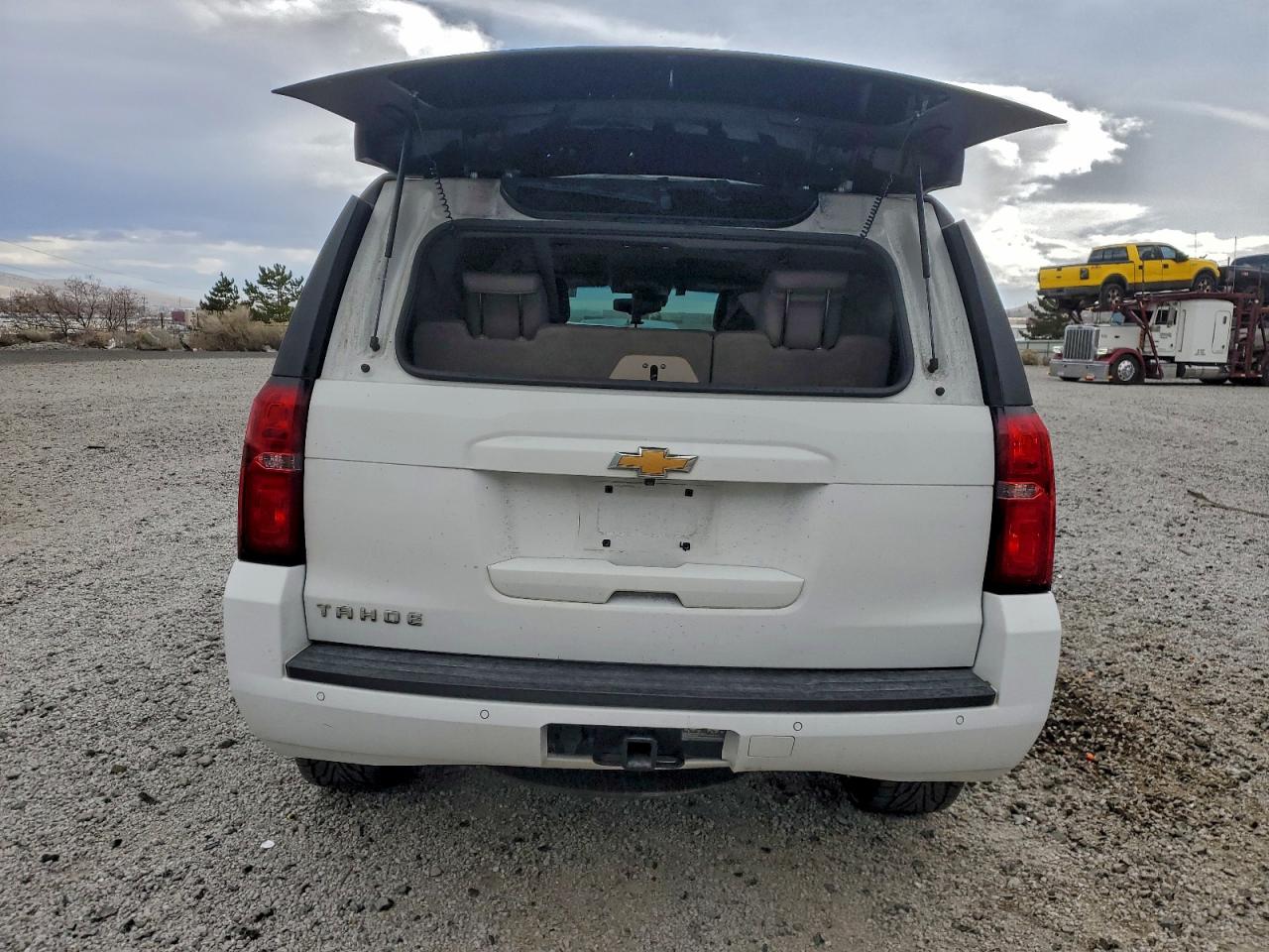 2017 CHEVROLET TAHOE K1500 LT photo 6