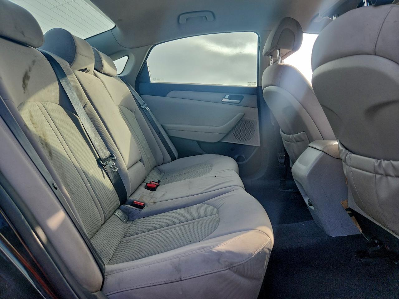 2015 HYUNDAI SONATA SE photo 10