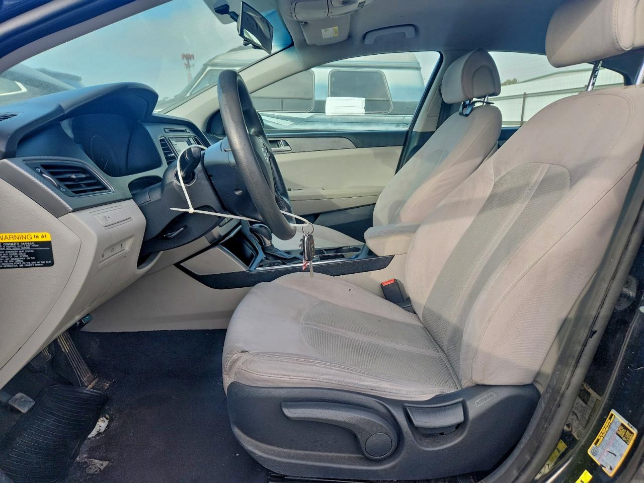 2015 HYUNDAI SONATA SE photo 7