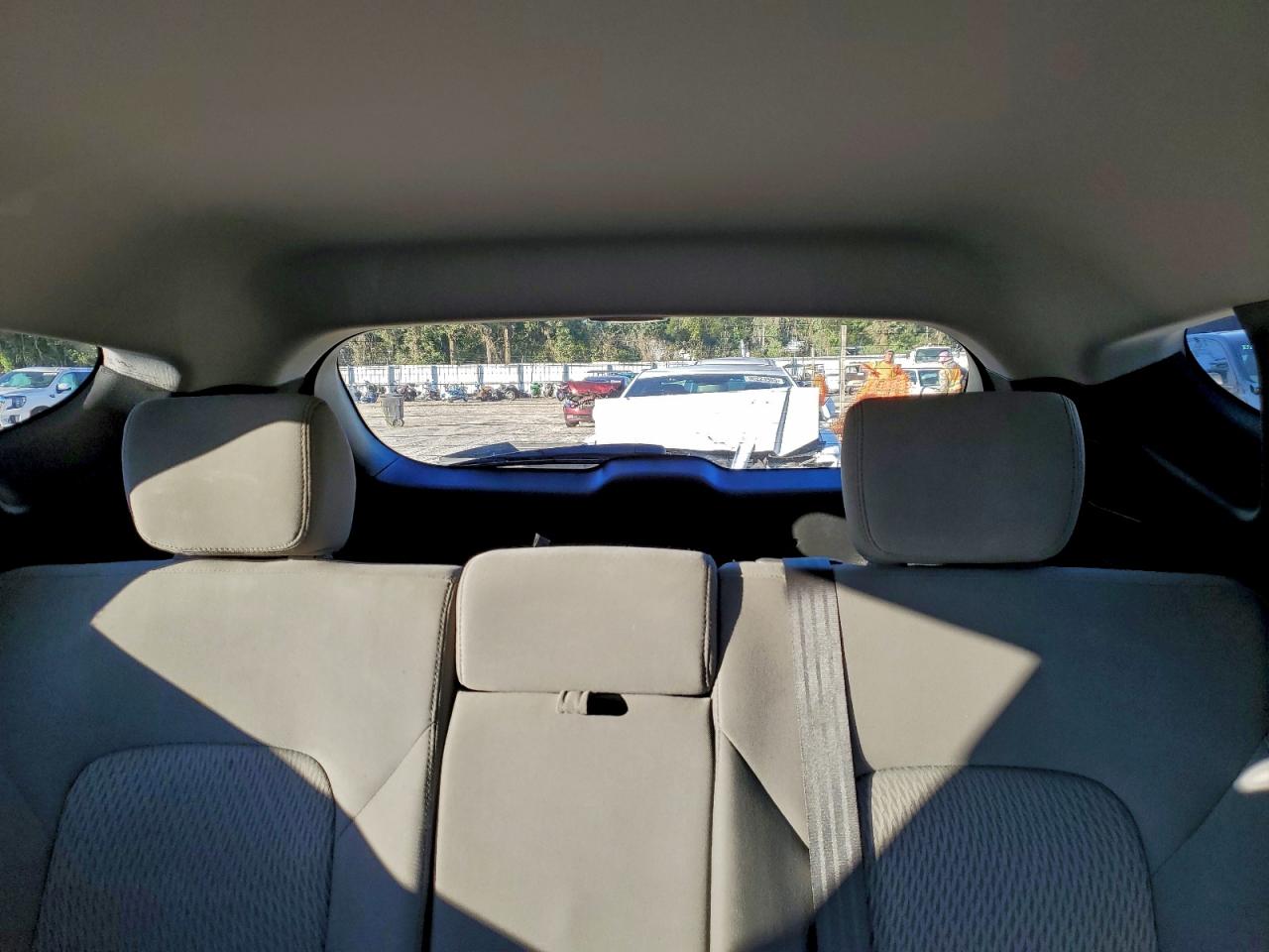 2017 HYUNDAI SANTA FE SPORT photo 10