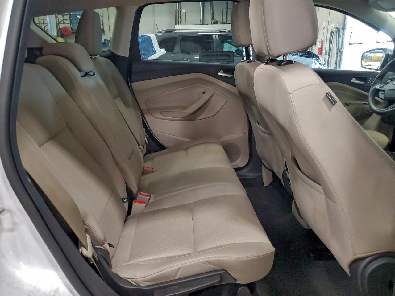 2017 FORD ESCAPE SE photo 11
