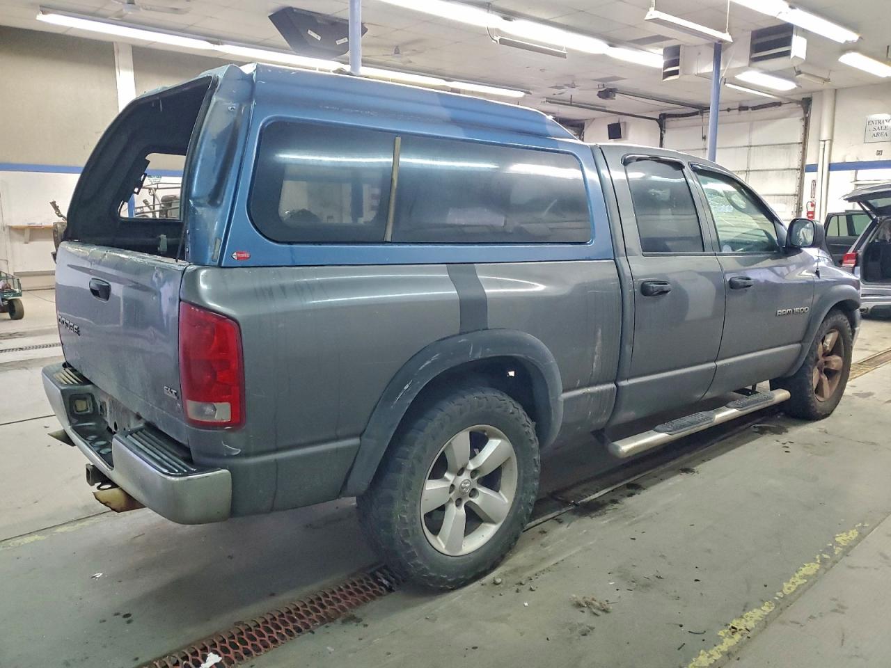 2003 DODGE RAM 1500 ST photo 3