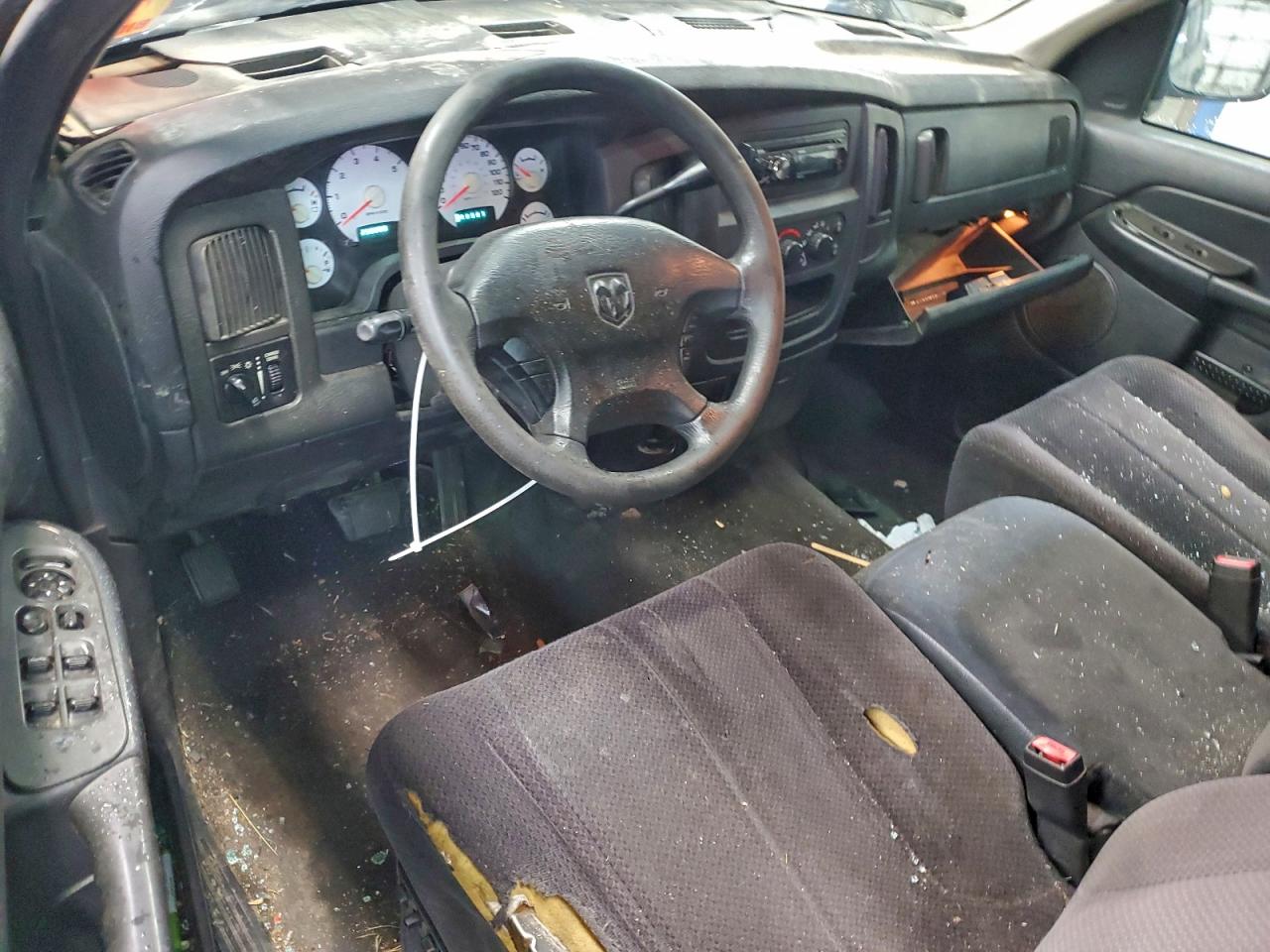 2003 DODGE RAM 1500 ST photo 8