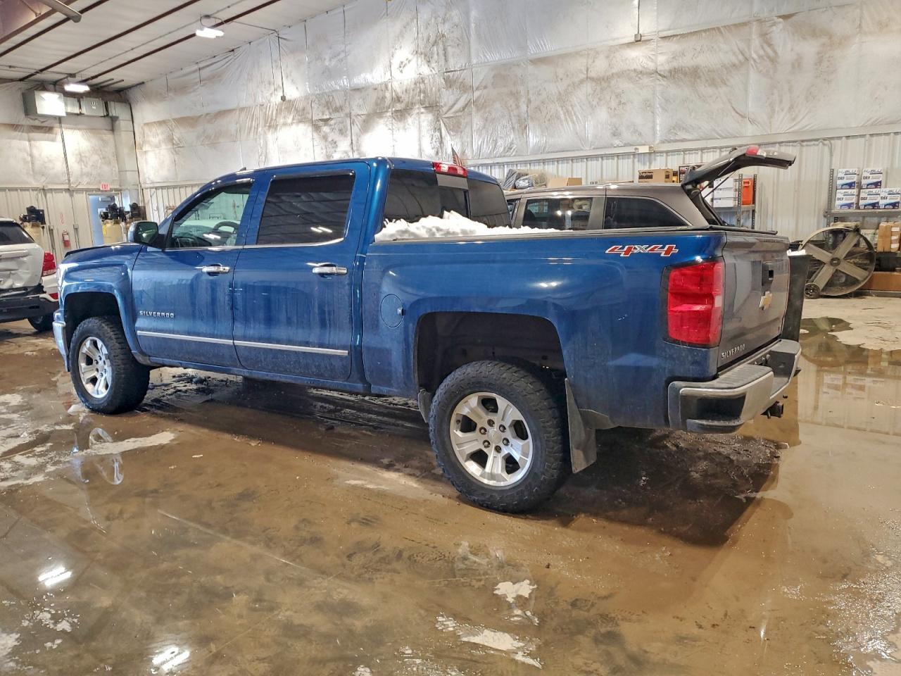 2015 CHEVROLET SILVERADO K1500 LTZ photo 2