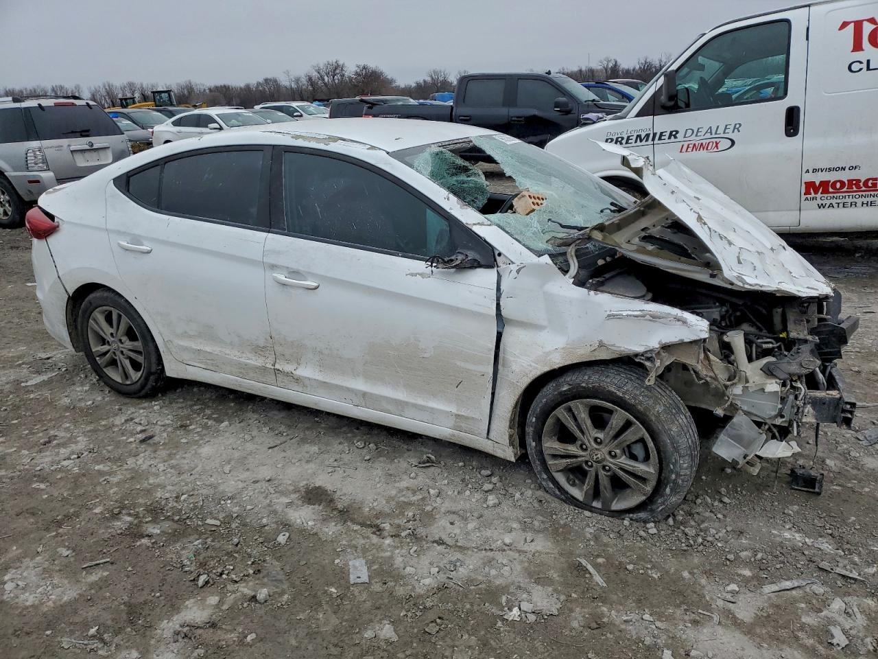 2018 HYUNDAI ELANTRA SEL photo 4