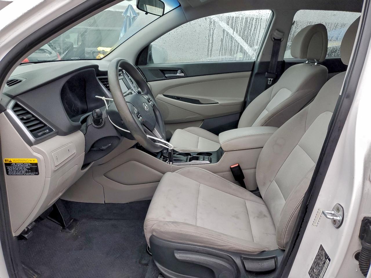 2016 HYUNDAI TUCSON SE photo 7