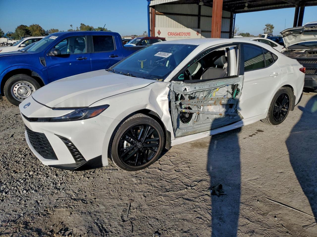 2025 TOYOTA CAMRY