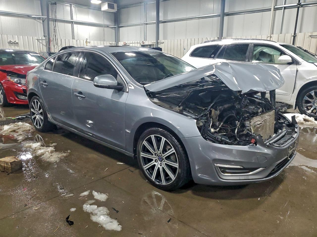 2017 VOLVO S60 PREMIER photo 4