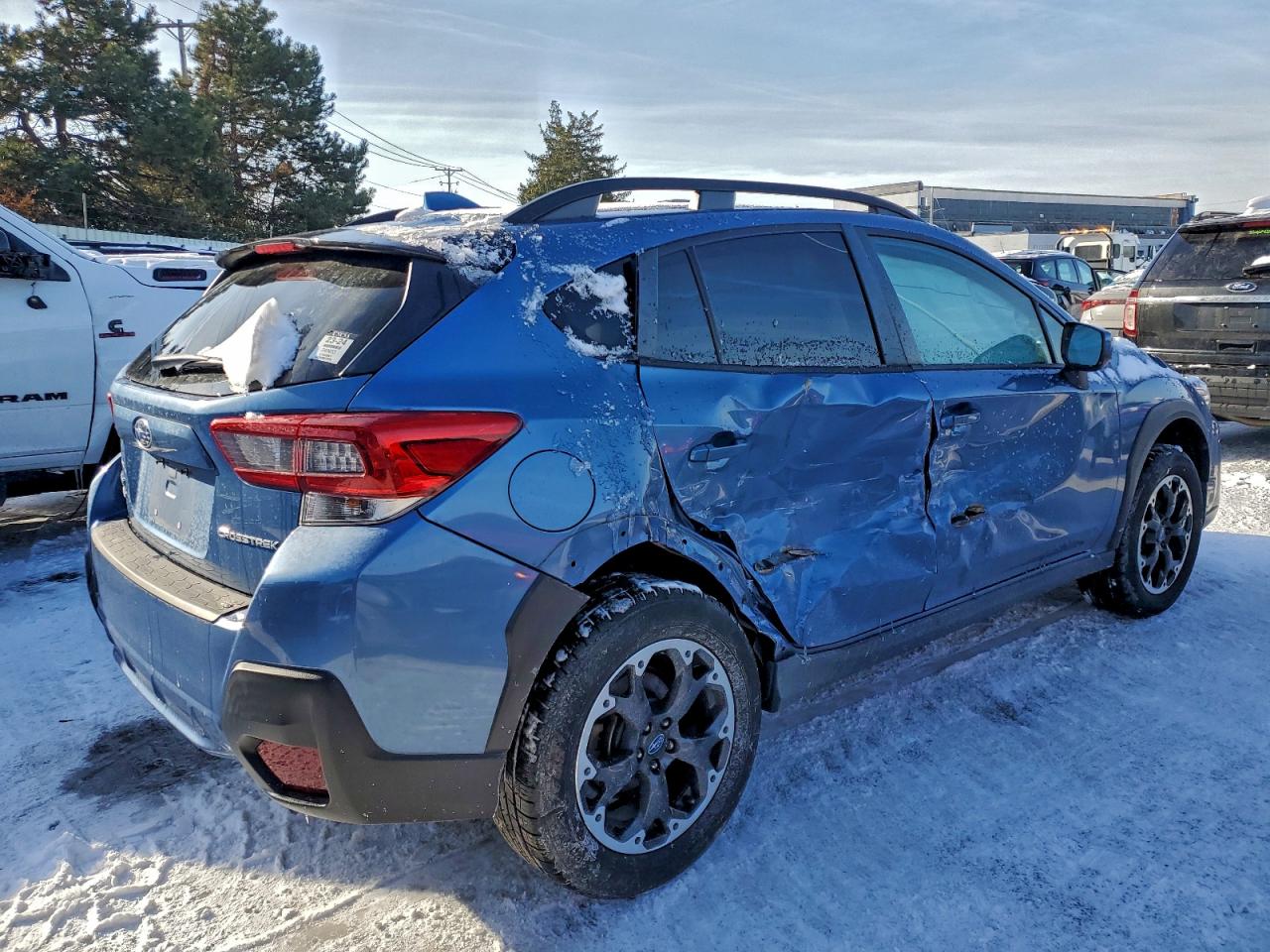 2021 SUBARU CROSSTREK PREMIUM photo 3