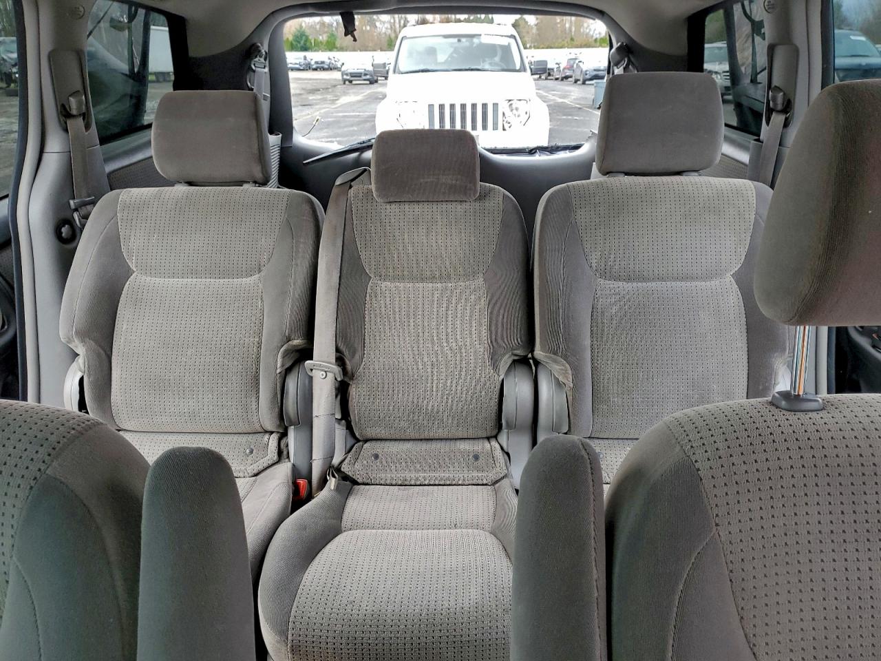 2008 TOYOTA SIENNA photo 10