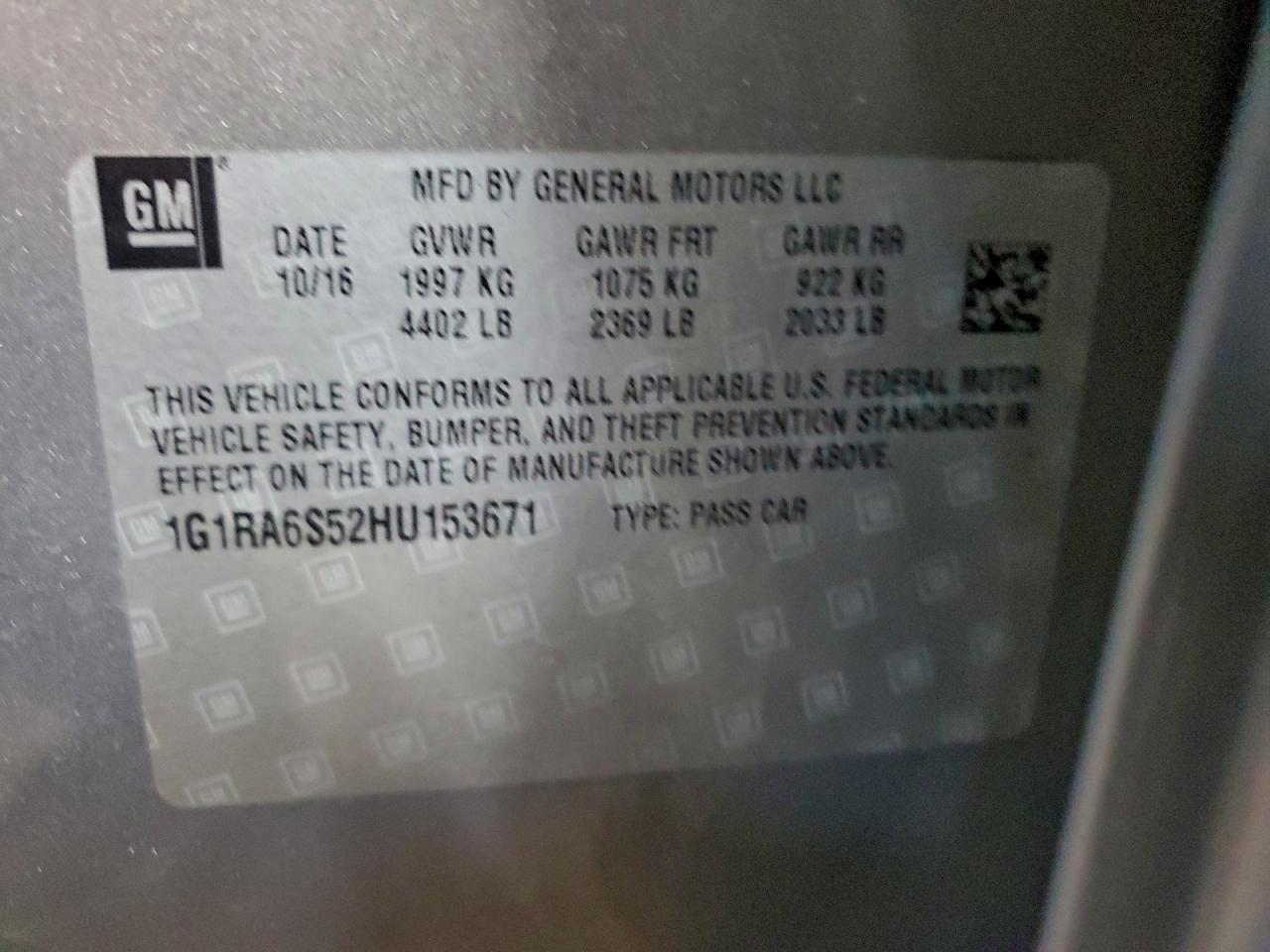 2017 CHEVROLET VOLT LT photo 12
