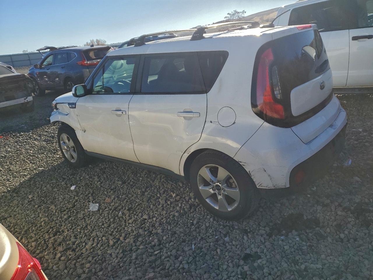 2018 KIA SOUL photo 2