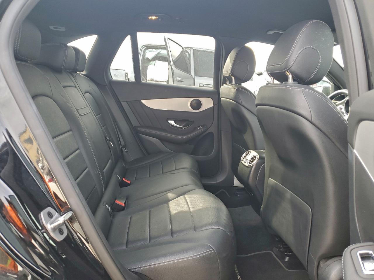 2021 MERCEDES-BENZ GLC 300 photo 11