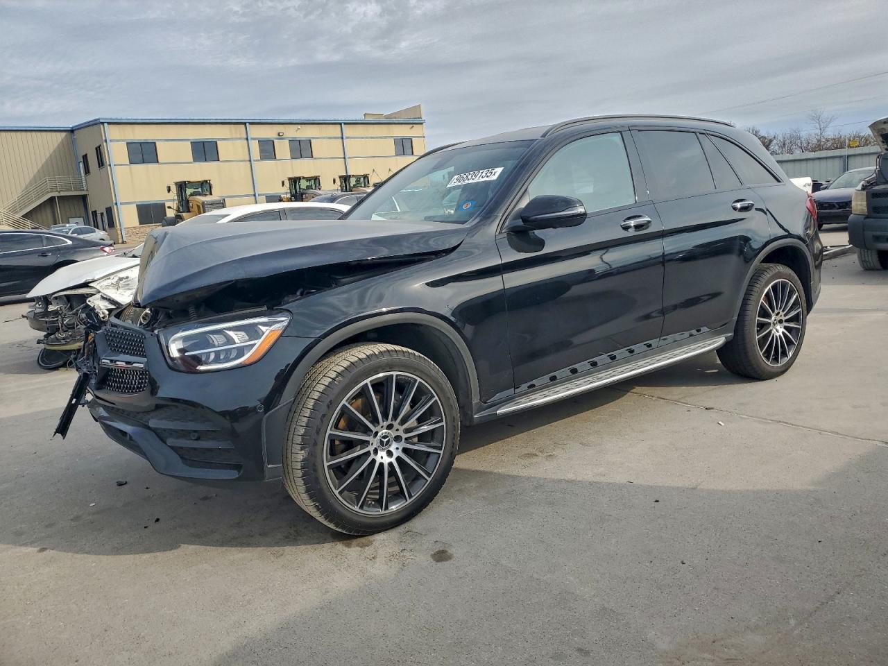 2021 MERCEDES-BENZ GLC