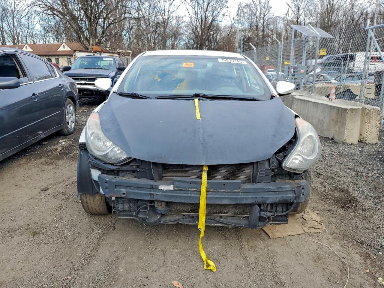 2013 HYUNDAI ELANTRA GLS photo 5