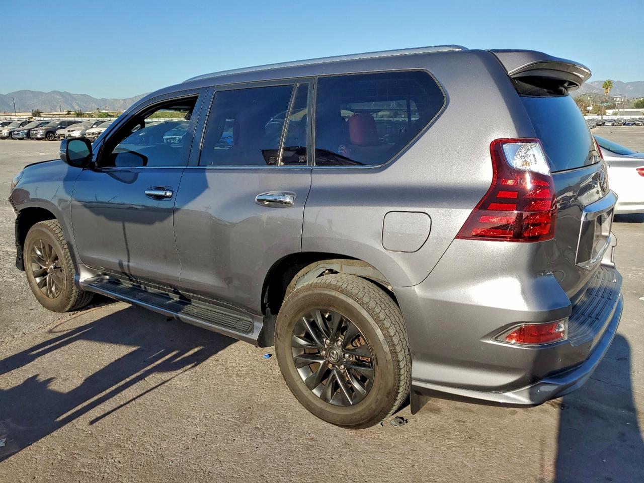 2021 LEXUS GX 460 PREMIUM photo 2
