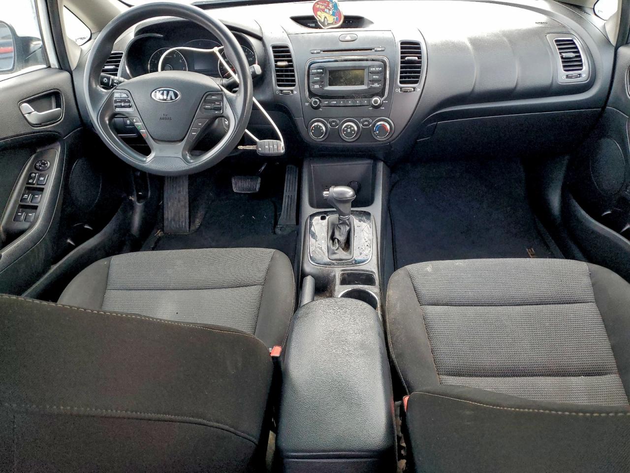2018 KIA FORTE LX photo 8