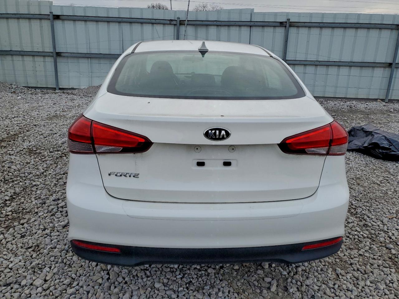 2018 KIA FORTE LX photo 6