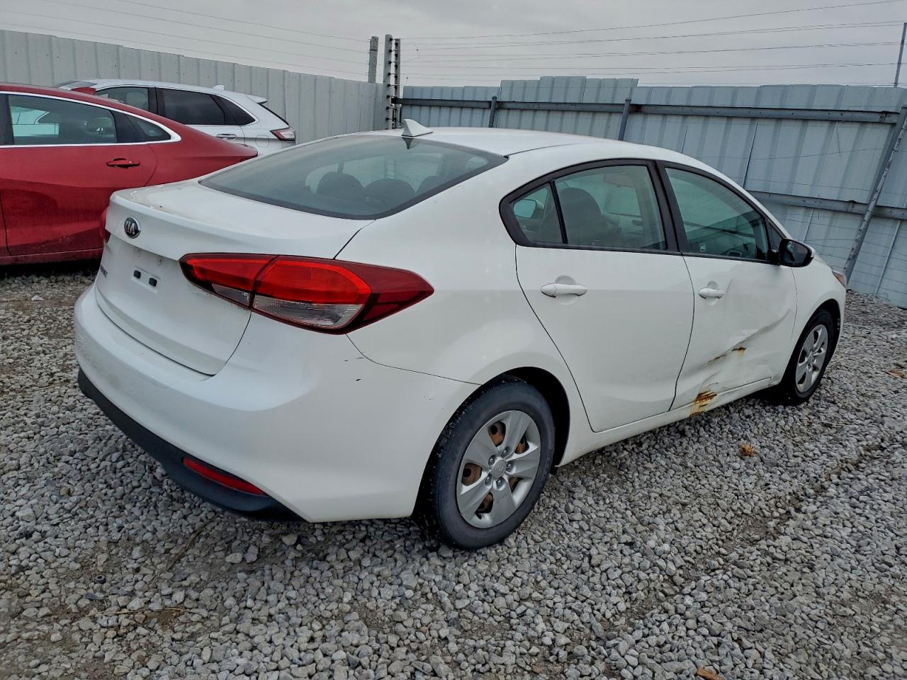 2018 KIA FORTE LX photo 3