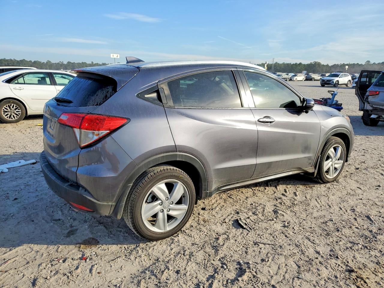 2019 HONDA HR-V EX photo 3