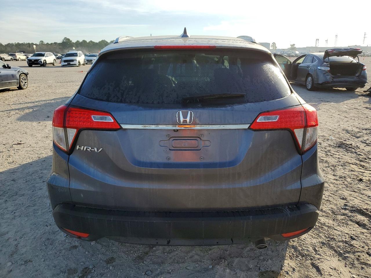 2019 HONDA HR-V EX photo 6