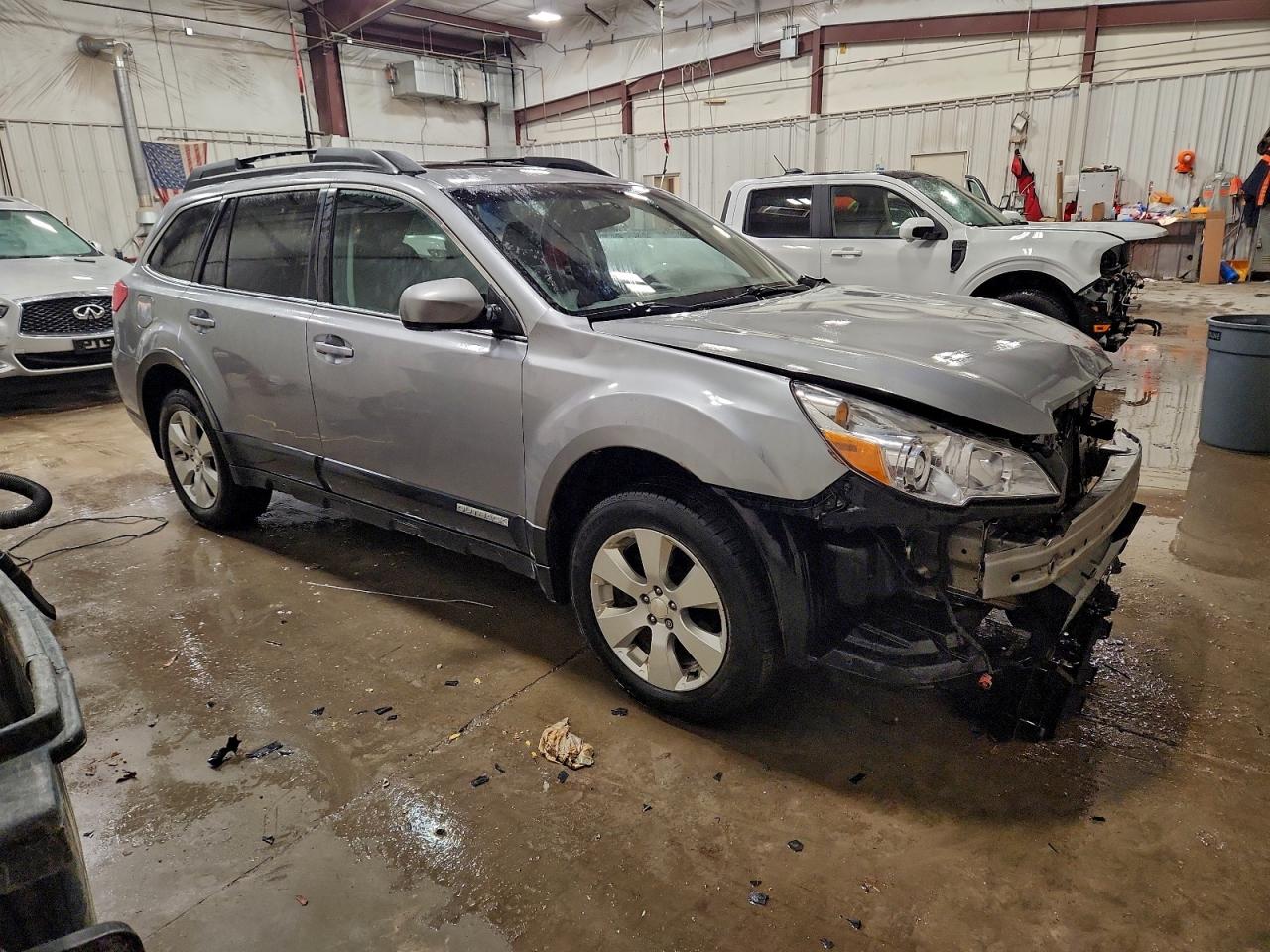 2011 SUBARU OUTBACK 2.5I LIMITED photo 4