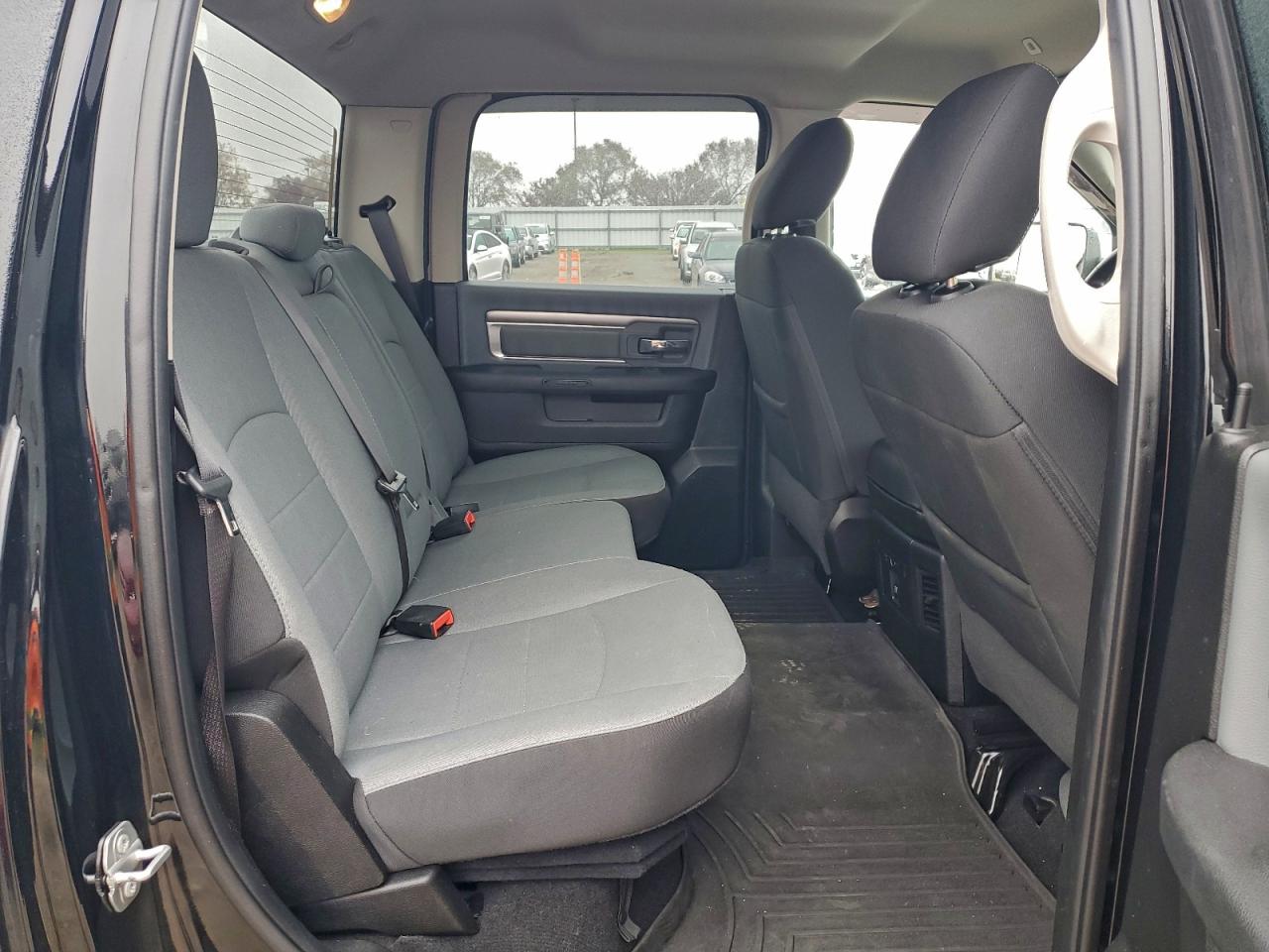2022 RAM 1500 CLASSIC SLT photo 10