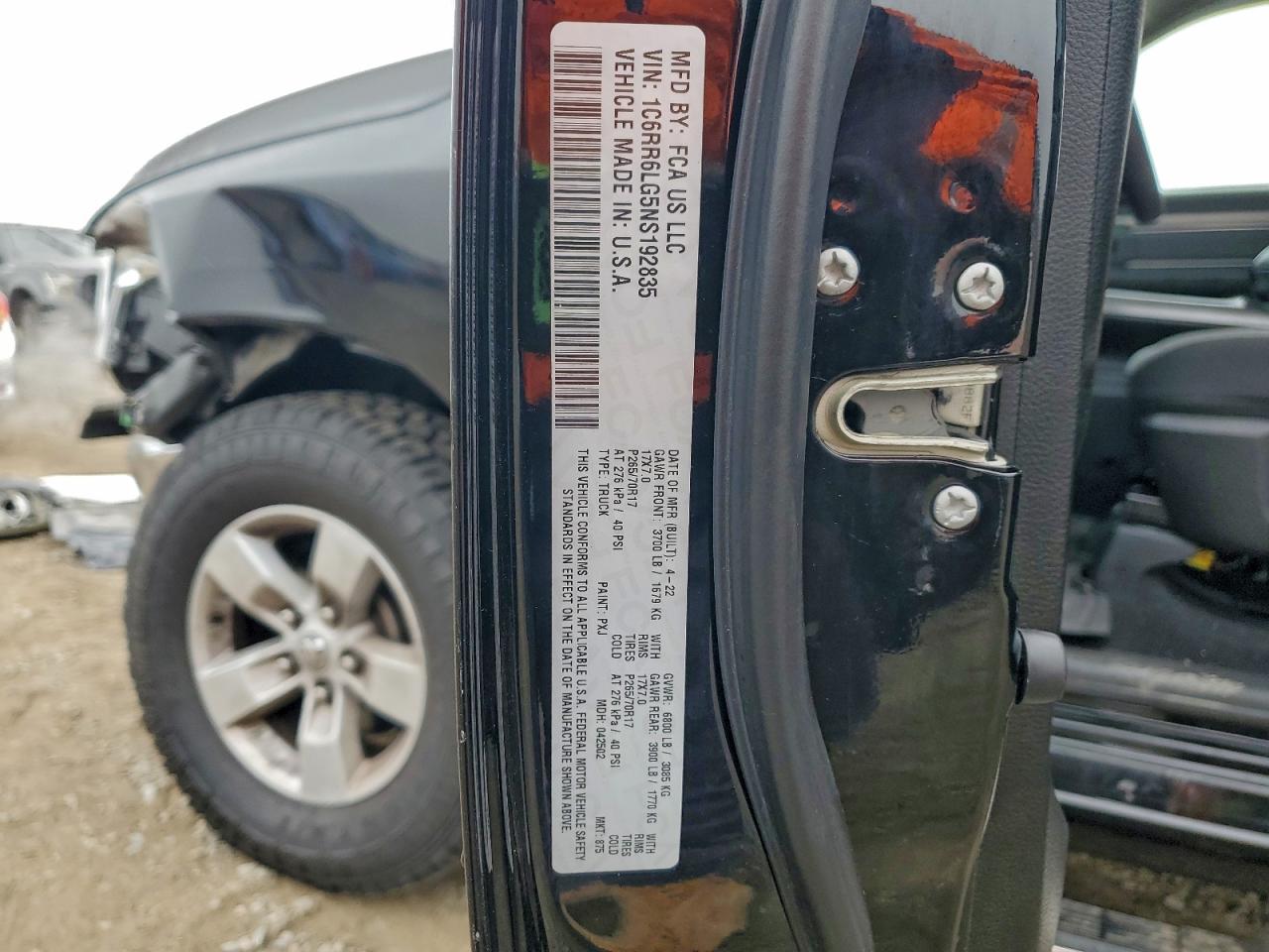 2022 RAM 1500 CLASSIC SLT photo 12