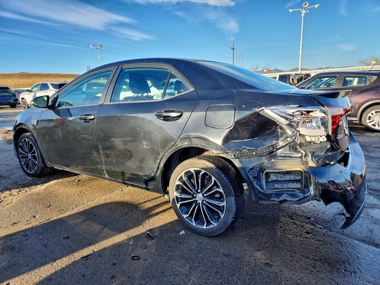 2014 TOYOTA COROLLA L photo 2