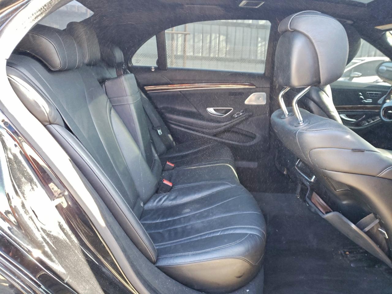 2015 MERCEDES-BENZ S 550 photo 10