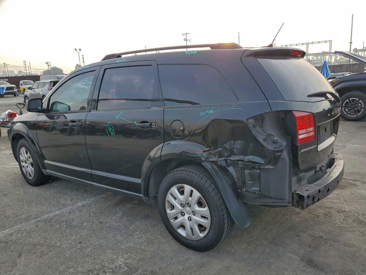 2014 DODGE JOURNEY SE photo 2