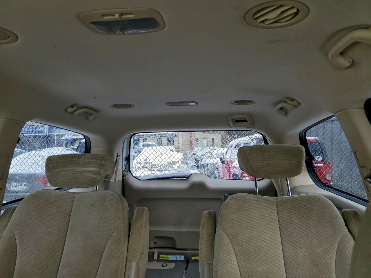 2008 KIA SEDONA EX photo 10