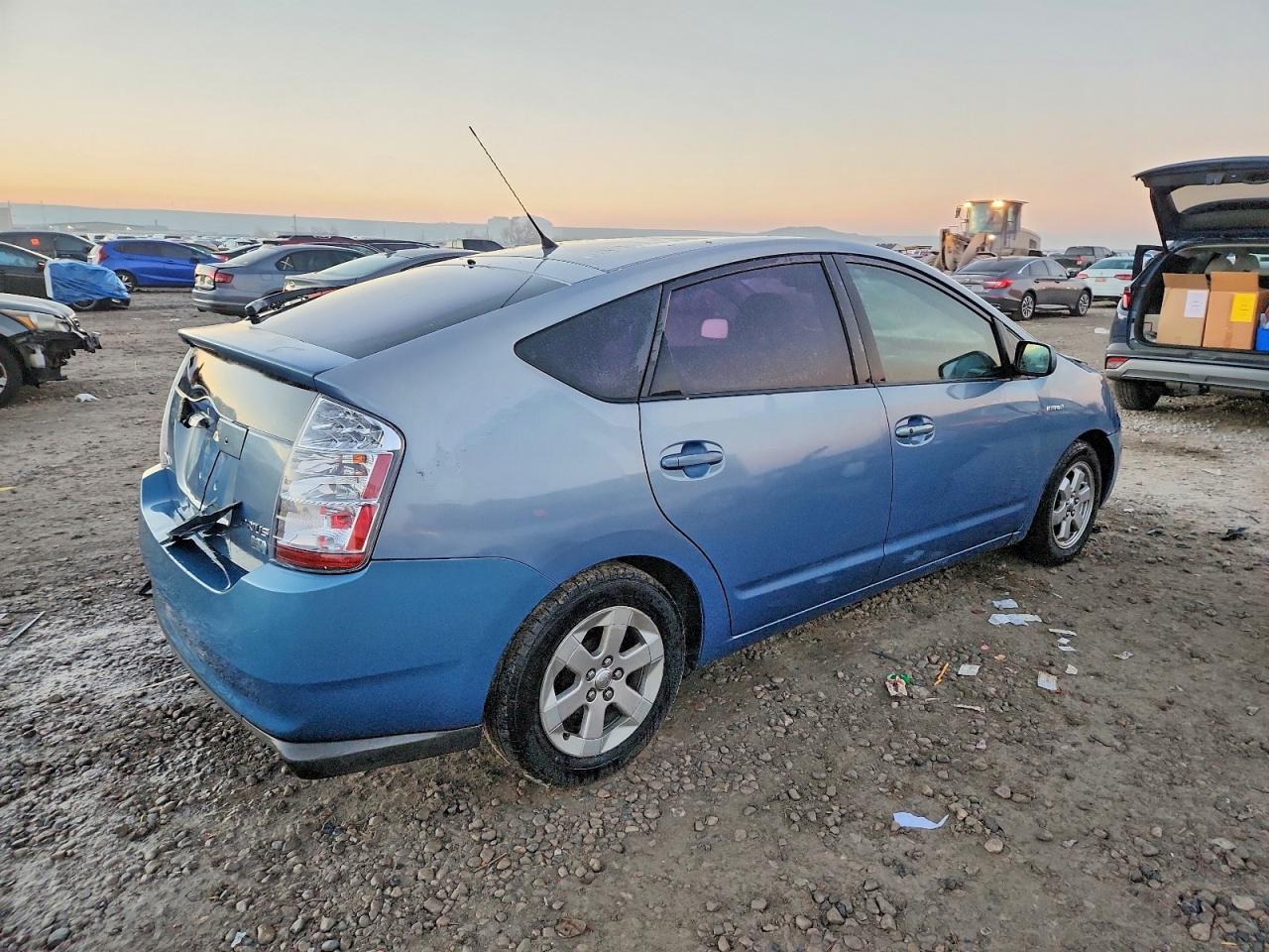 2007 TOYOTA PRIUS photo 3