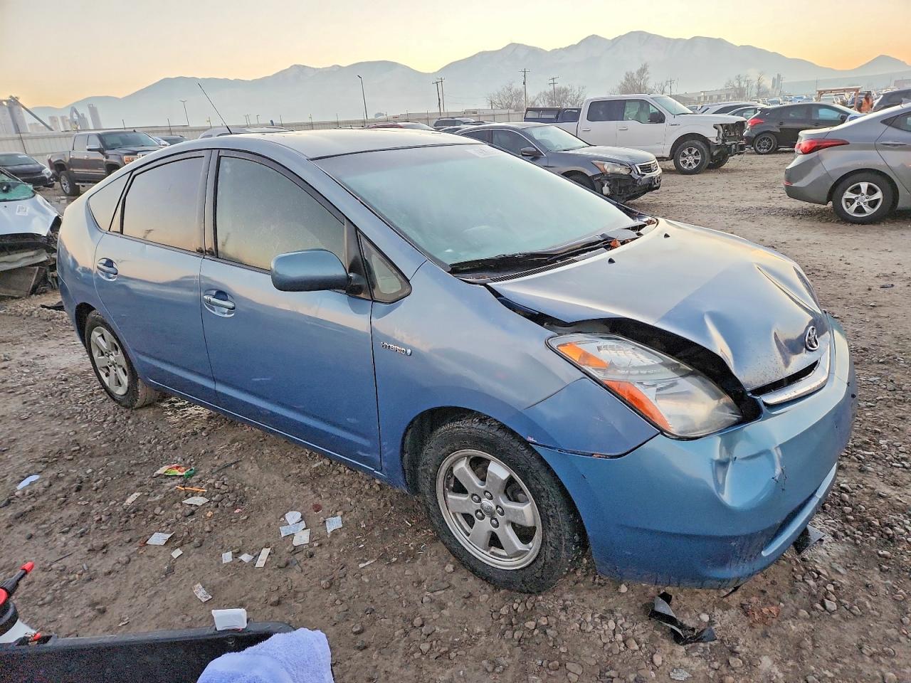 2007 TOYOTA PRIUS photo 4
