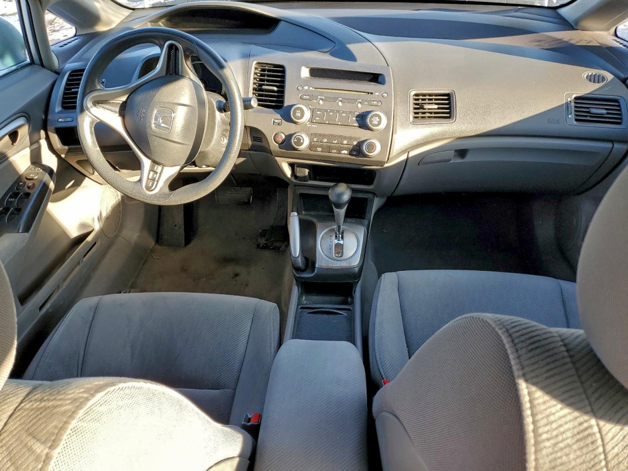 2010 HONDA CIVIC LX photo 8