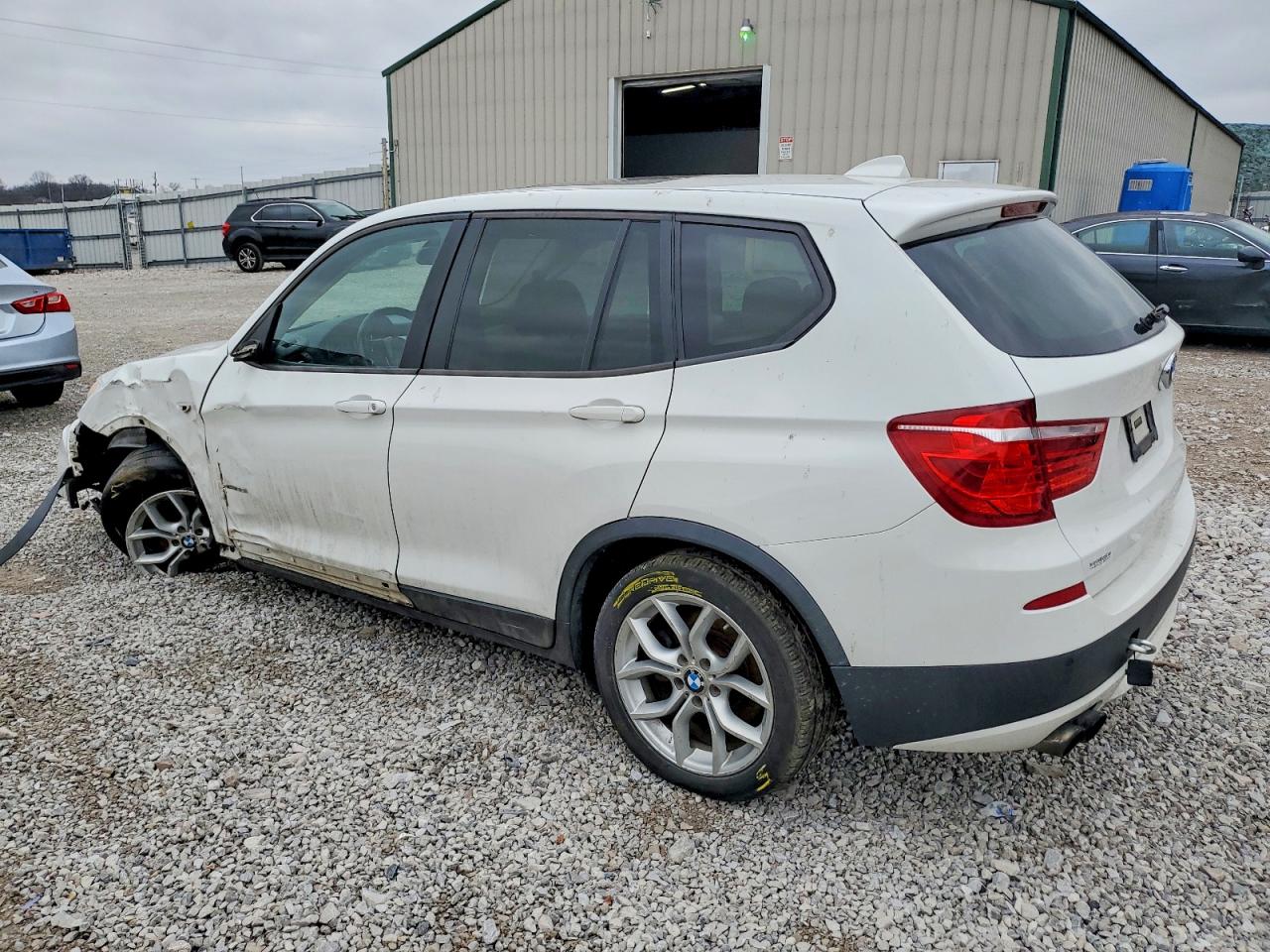 2013 BMW X3 XDRIVE35I photo 2