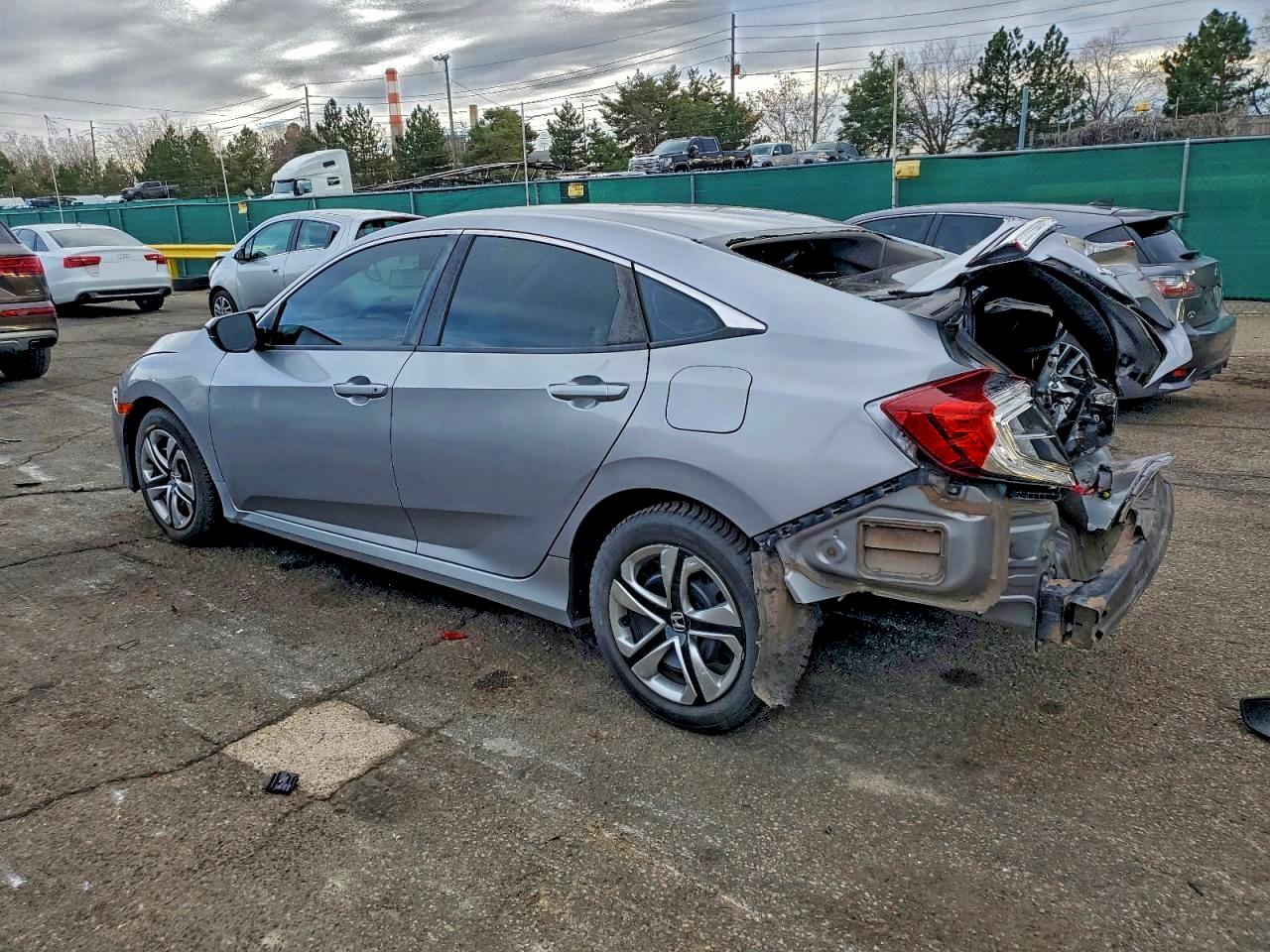 2016 HONDA CIVIC LX photo 2
