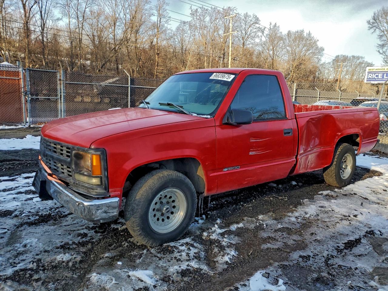 1998 CHEVROLET GMT-400 C1500 — SIDE damage — photo 1