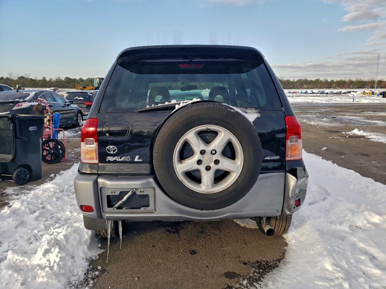 2001 TOYOTA RAV4 photo 6