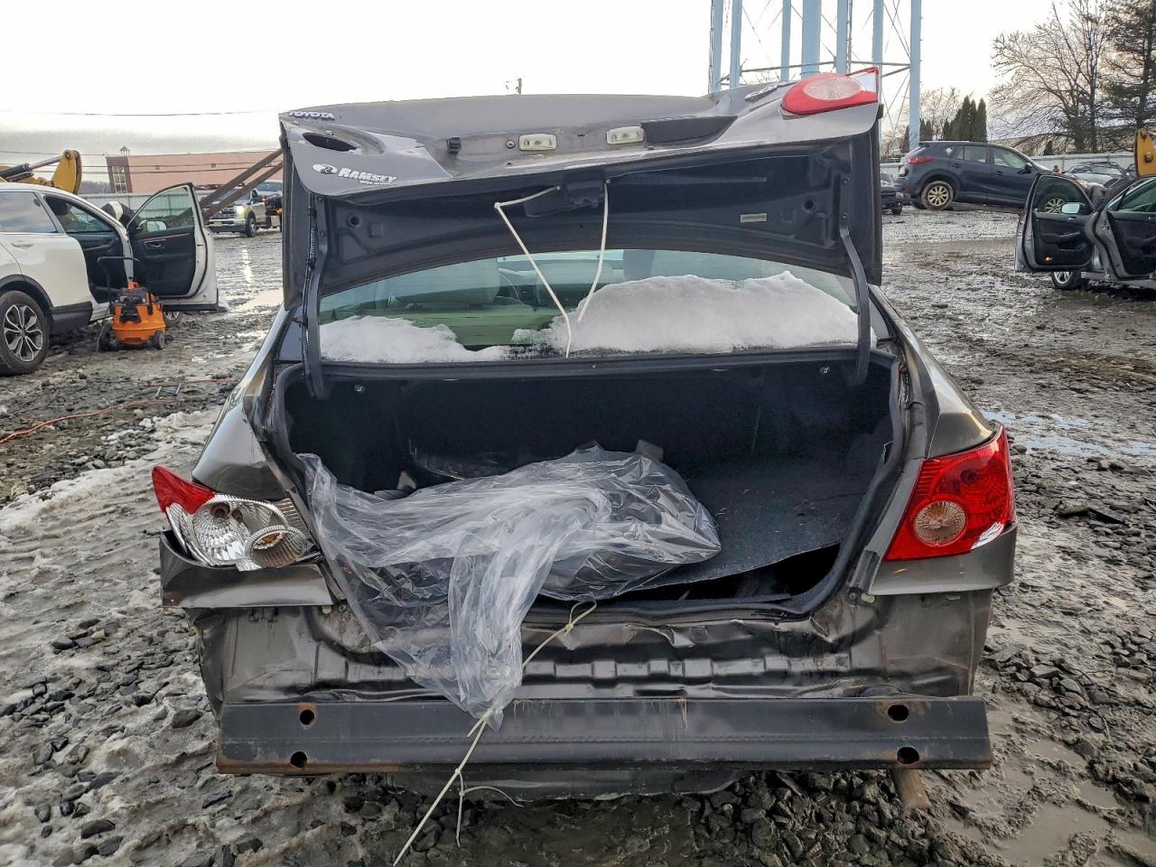 2006 TOYOTA COROLLA CE photo 6