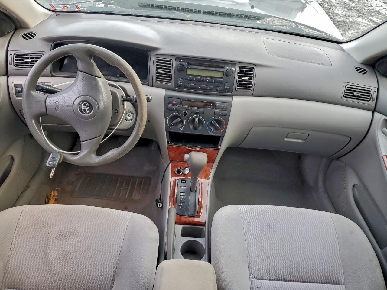 2006 TOYOTA COROLLA CE photo 8