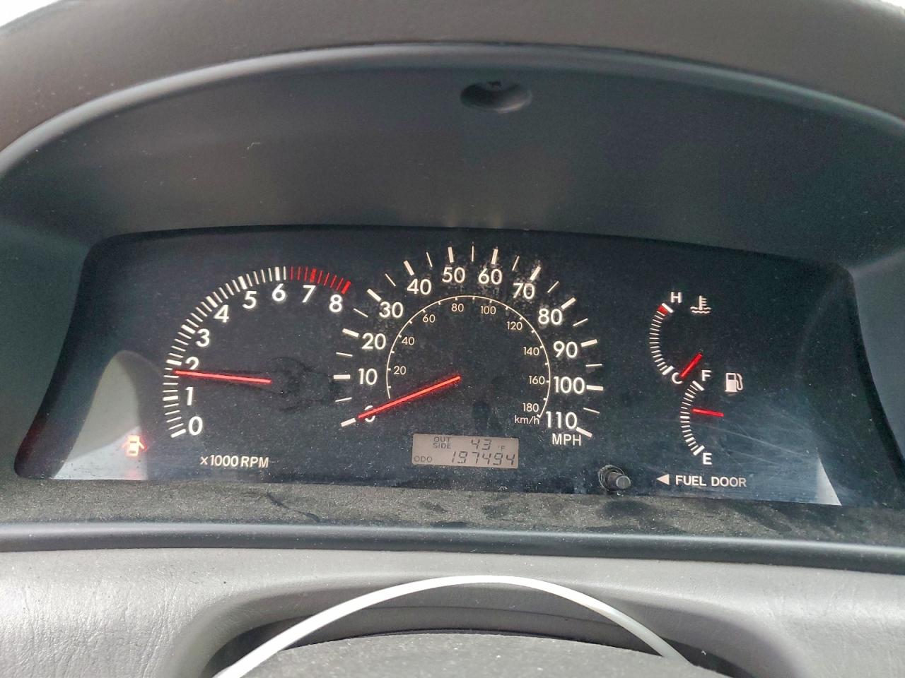 2006 TOYOTA COROLLA CE photo 9