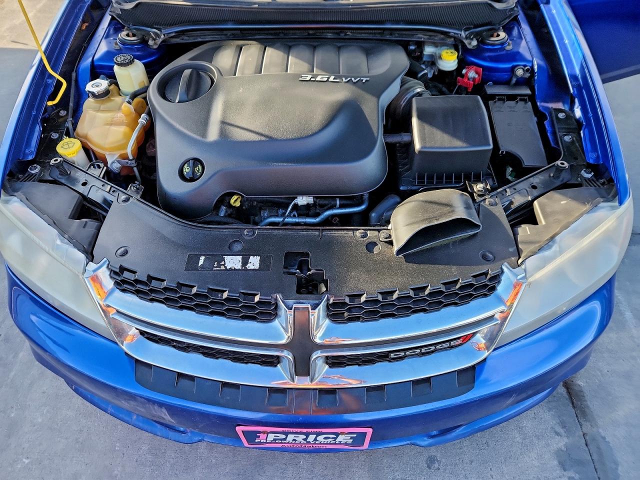 2014 DODGE AVENGER SE photo 11