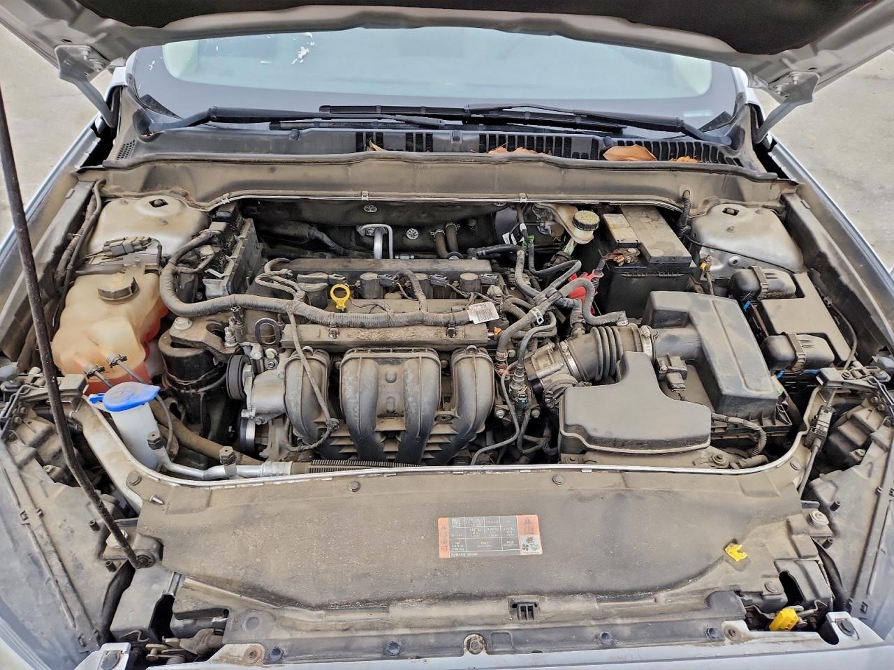 2015 FORD FUSION S photo 11