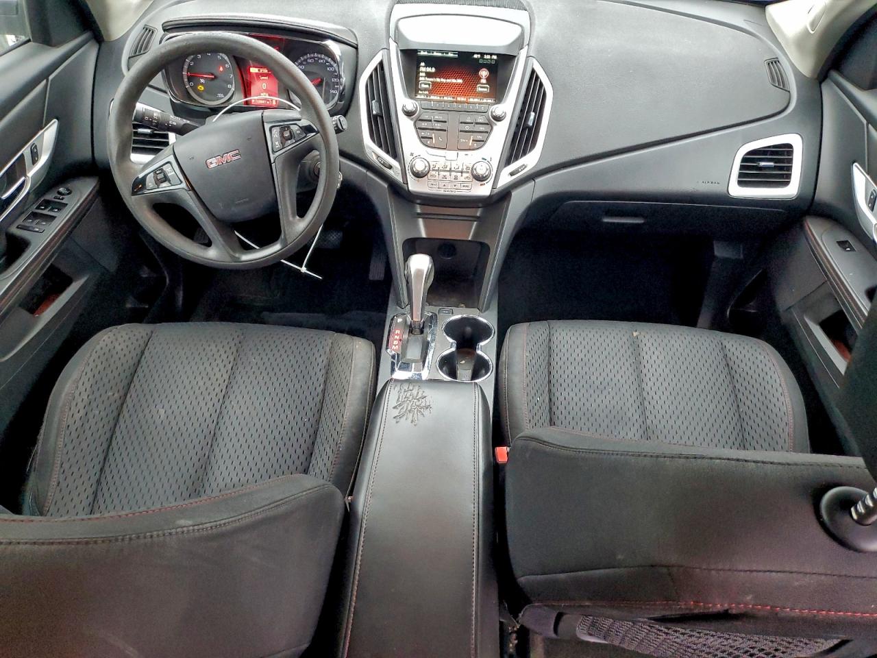 2013 GMC TERRAIN SLE photo 8