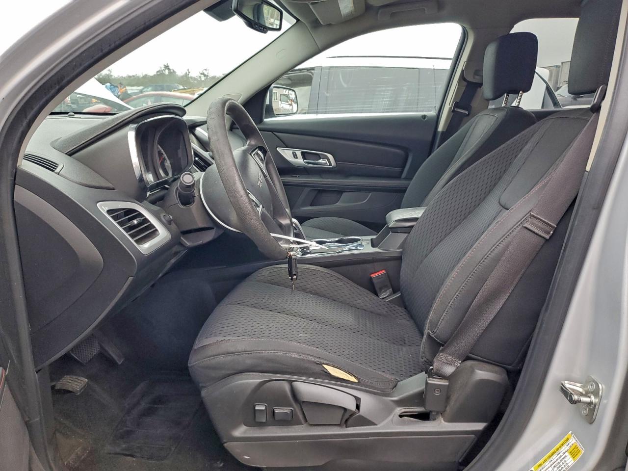 2013 GMC TERRAIN SLE photo 7