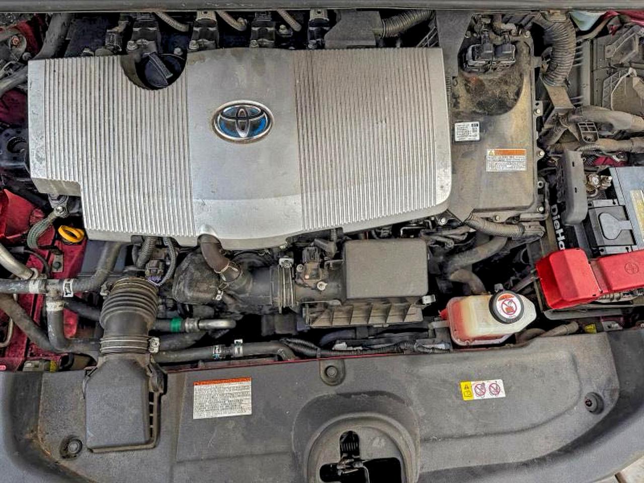 2017 TOYOTA PRIUS photo 7
